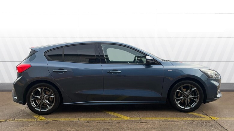 Ford Focus 1.0 EcoBoost 125 ST-Line 5dr Petrol Hatchback